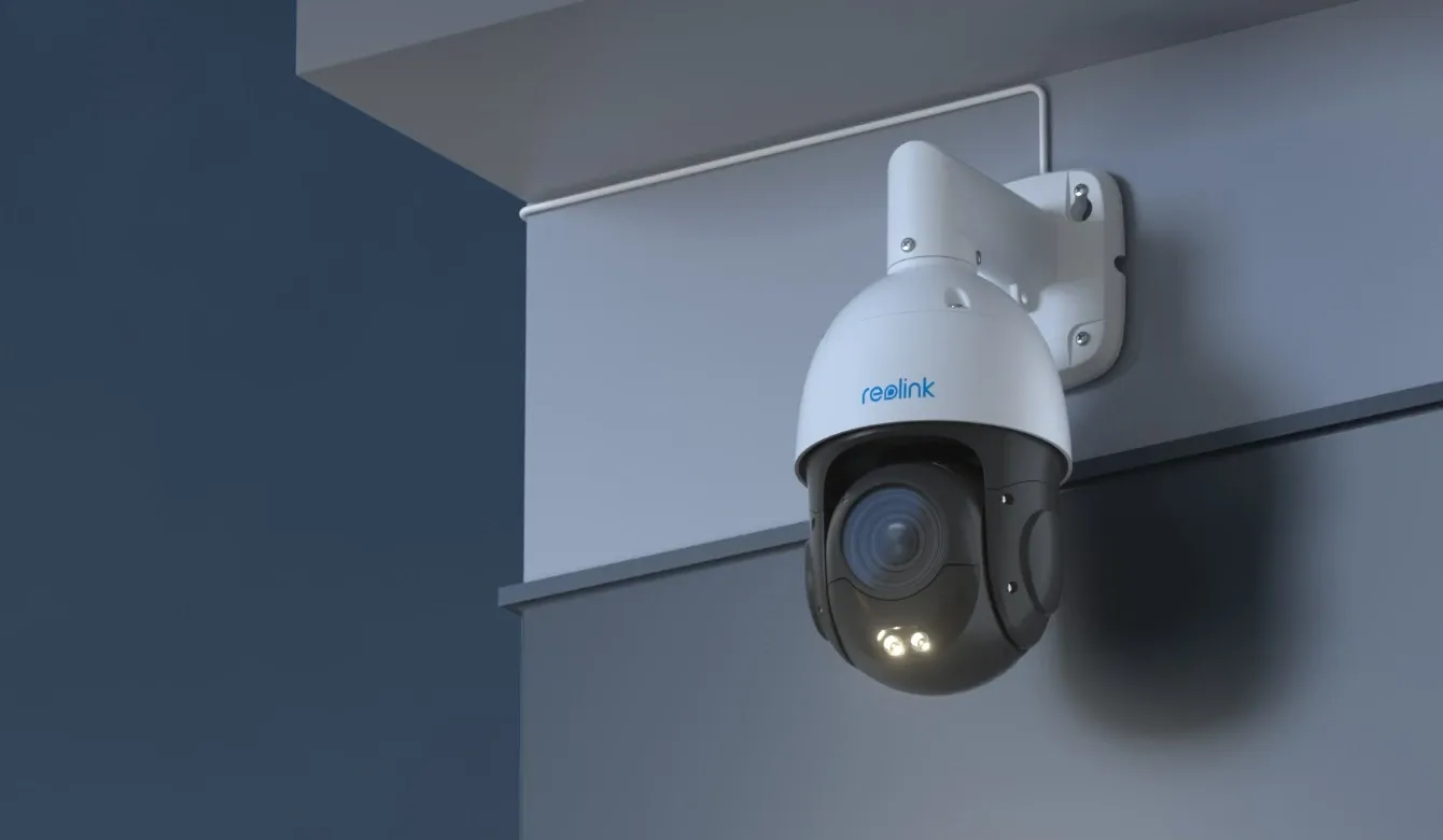 Reolink P850 - 4K PTZ PoE öryggismyndavél með 16x aðdrætti